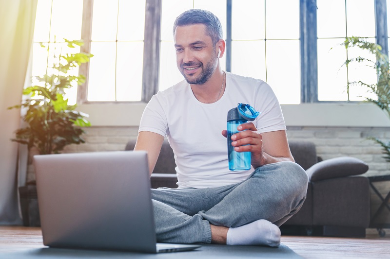 online yoga LIVE-ONLINE-Fastenkurs mit Yoga